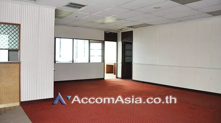  1  Office Space For Sale in Ratchadapisek ,Bangkok ARL Ramkhamhaeng at Charn Issara Tower 2 AA14915